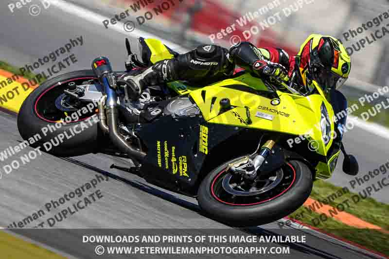 motorbikes;no limits;peter wileman photography;portimao;portugal;trackday digital images